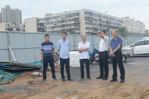 乐鱼网页版登录入口-乐鱼(中国)
党委书记秦广远调研西站路工程